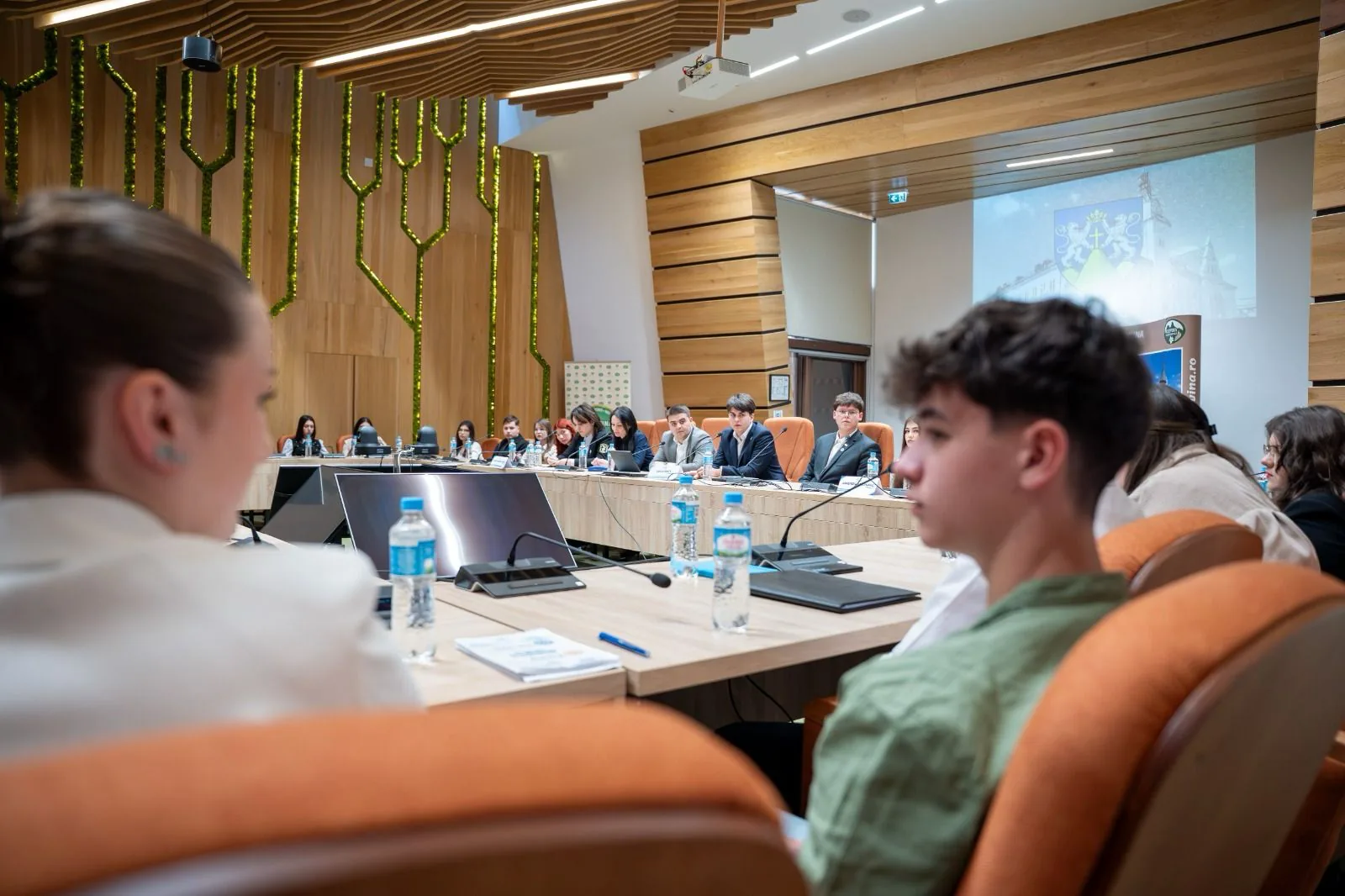 Întâlniri cu autoritățile — Voluntari în acțiune