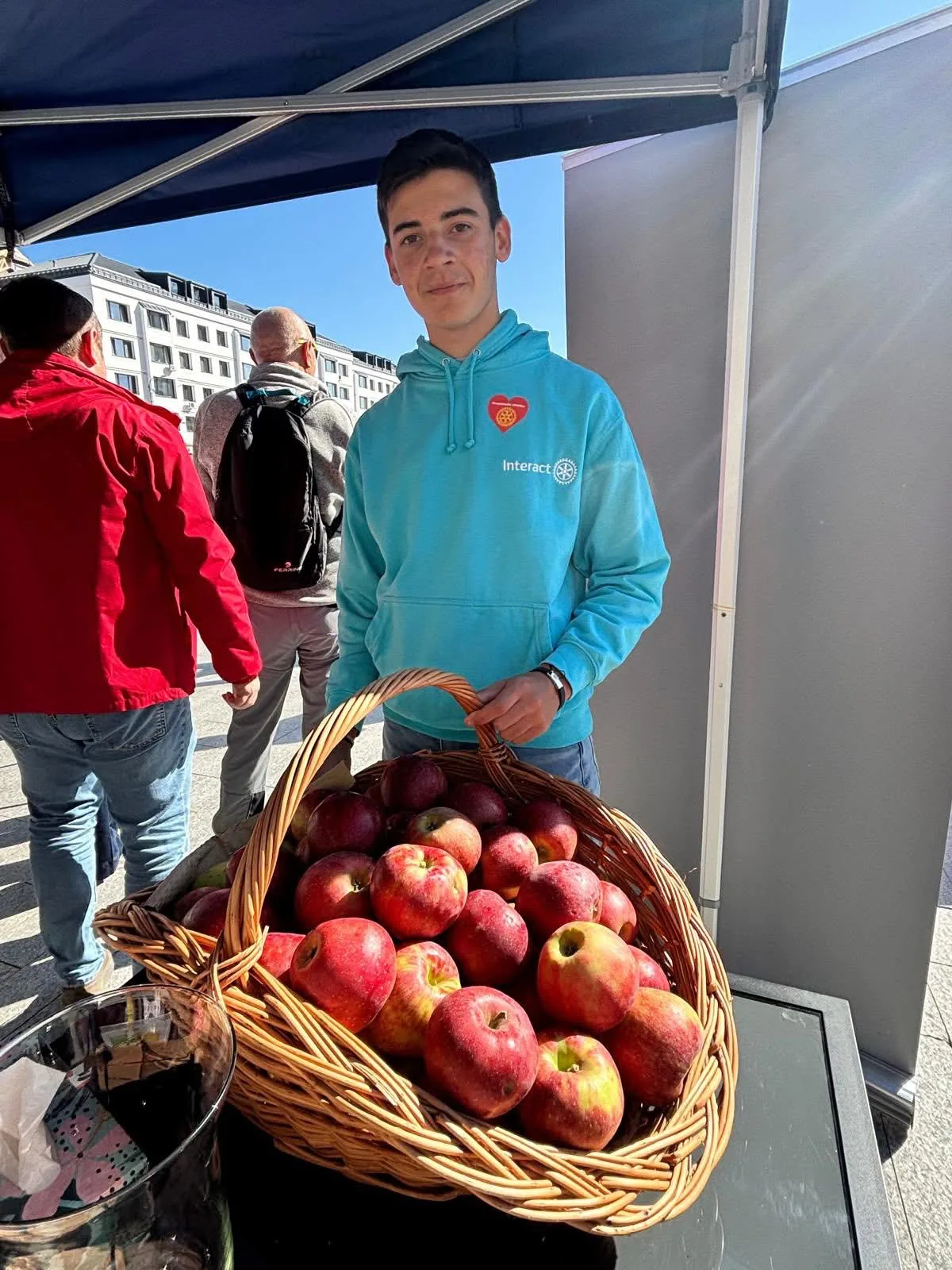 Promenada Inimilor — Voluntari în acțiune